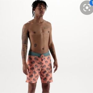 Patagonia Palms of my heart board shorts sz 40